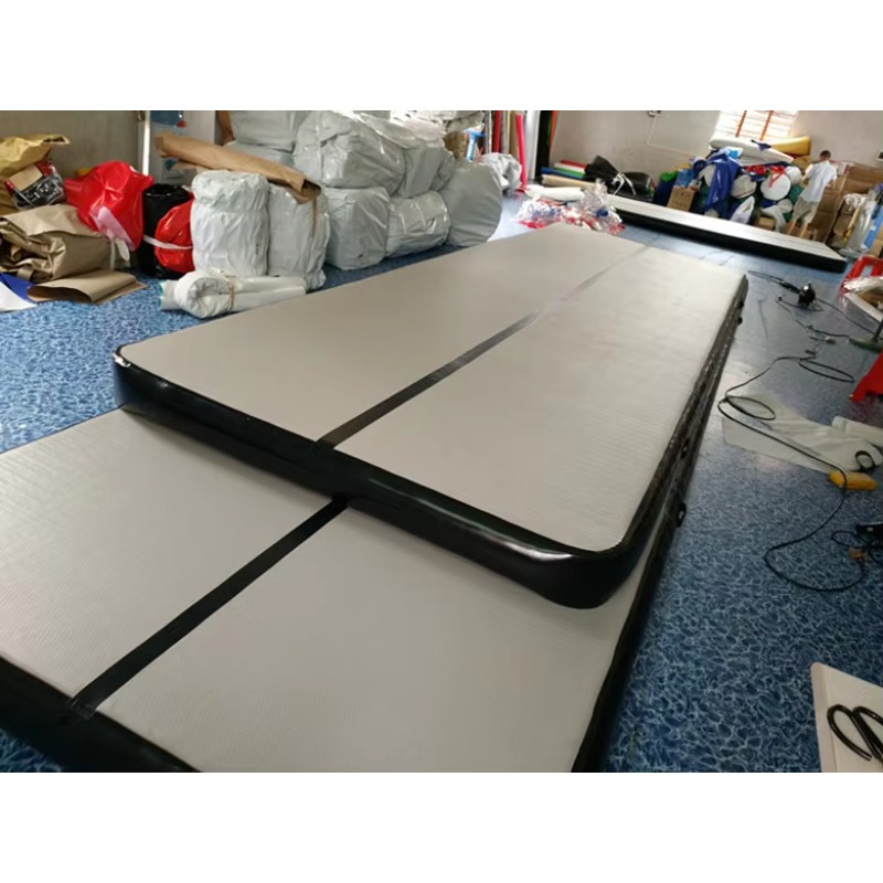 Custom Air-track Inflatable Gy - مراجعة Tumbling Air Track وسعره