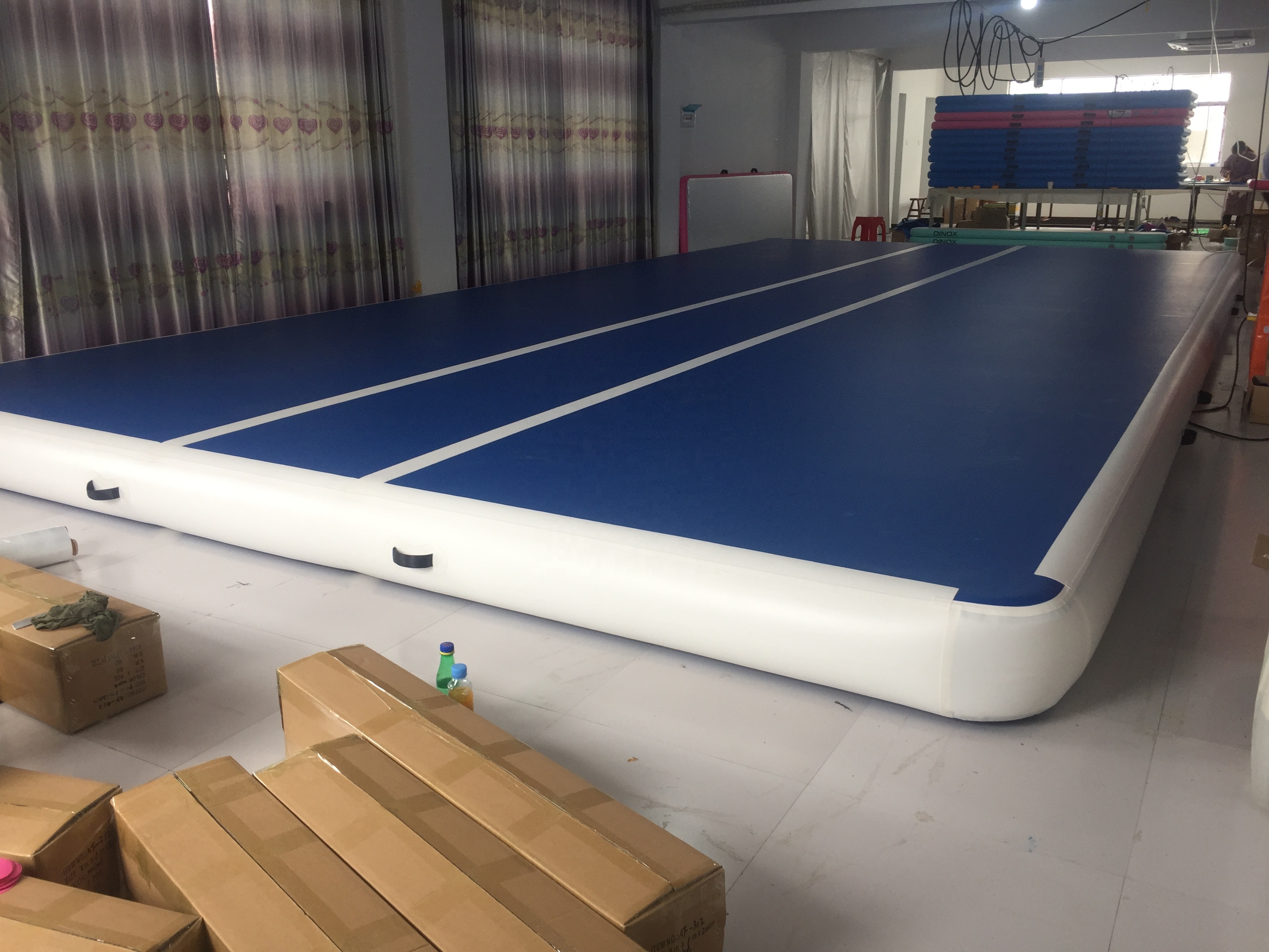 Custom Air Track 4x4M Fitness  - مراجعة Tumbling Air Track وسعره